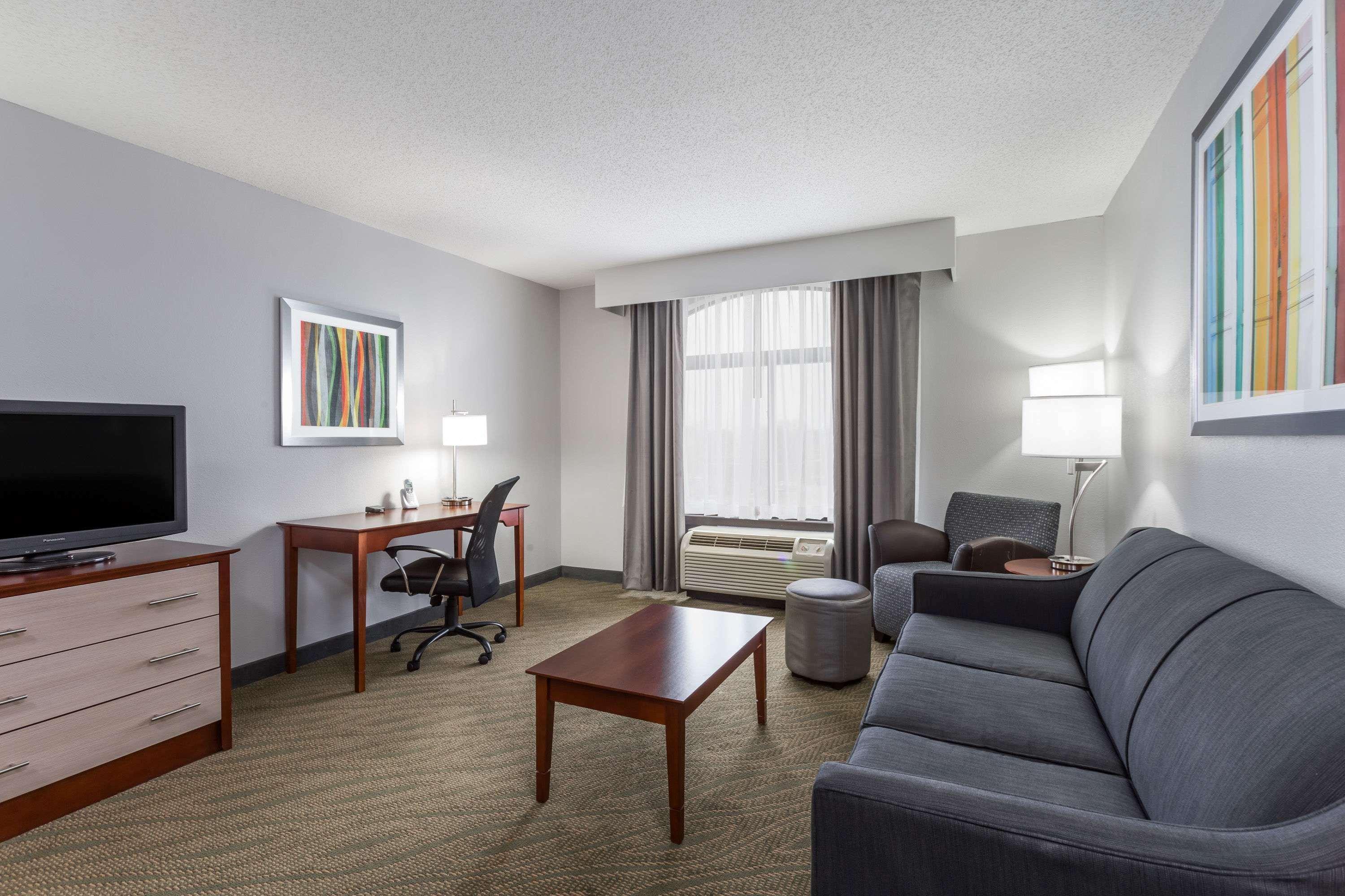 Wingate By Wyndham Chesapeake Hotell Eksteriør bilde