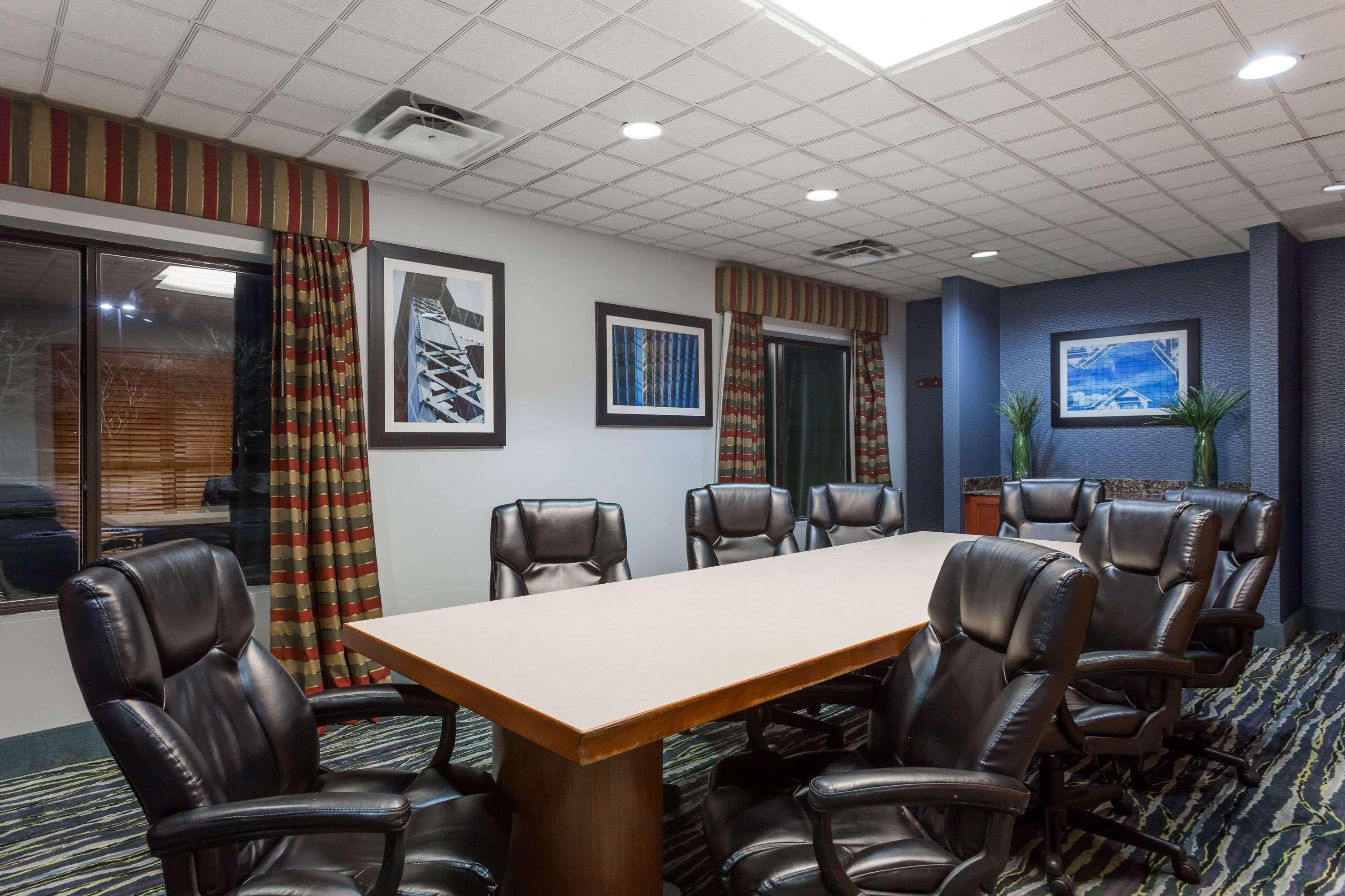 Wingate By Wyndham Chesapeake Hotell Eksteriør bilde
