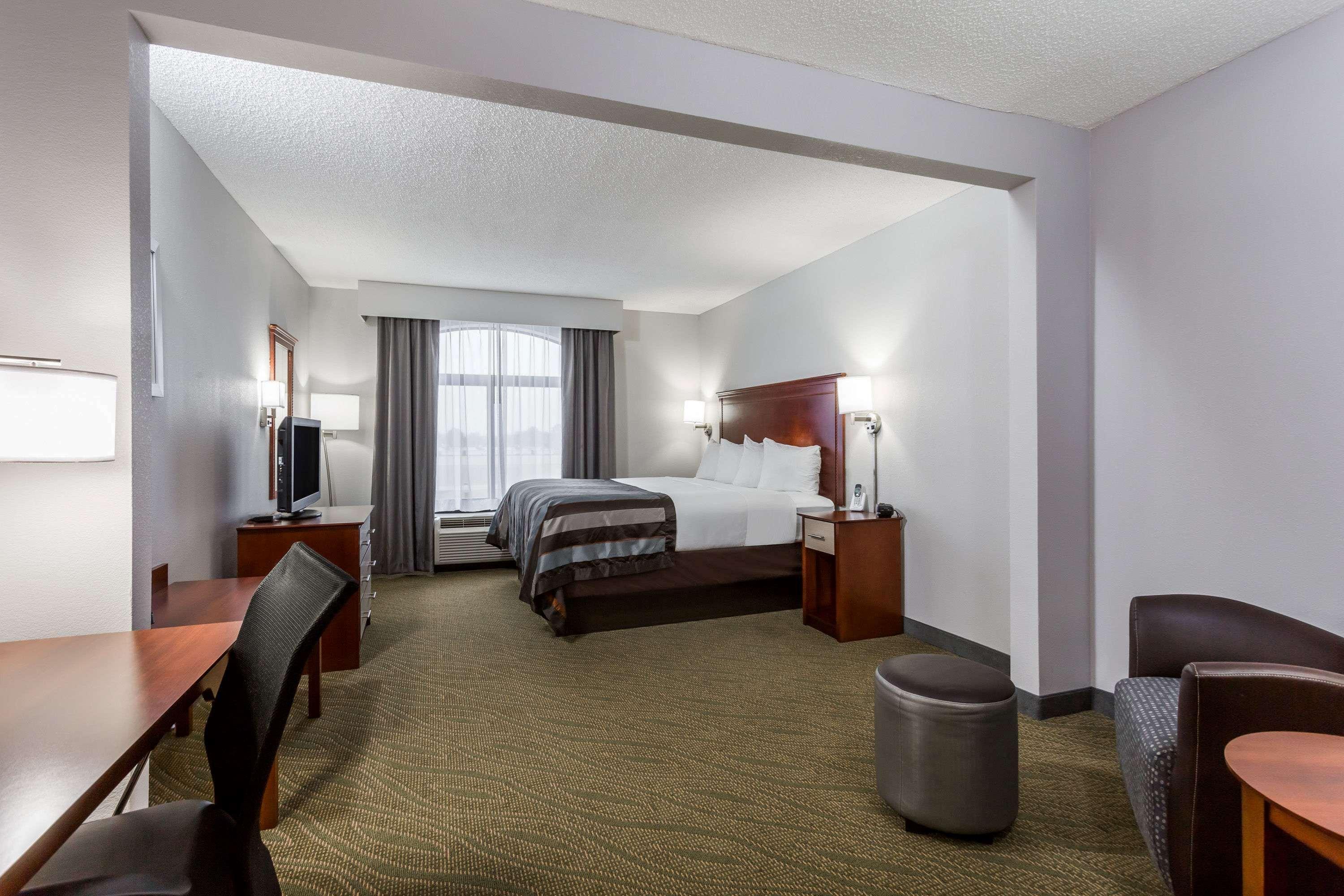 Wingate By Wyndham Chesapeake Hotell Eksteriør bilde