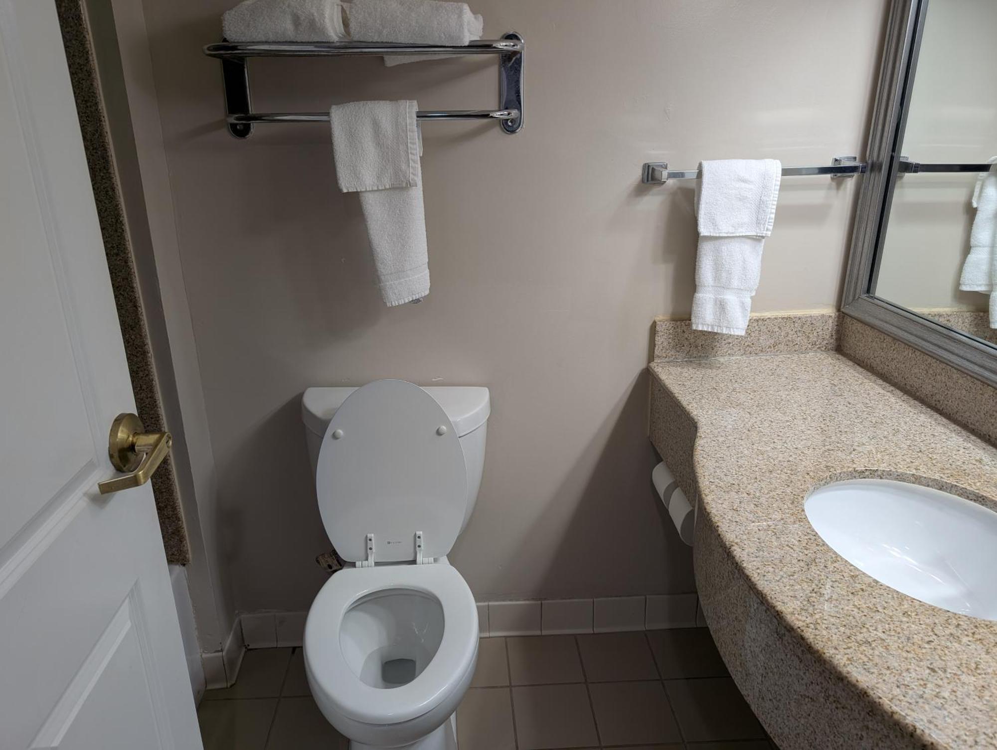 Wingate By Wyndham Chesapeake Hotell Eksteriør bilde