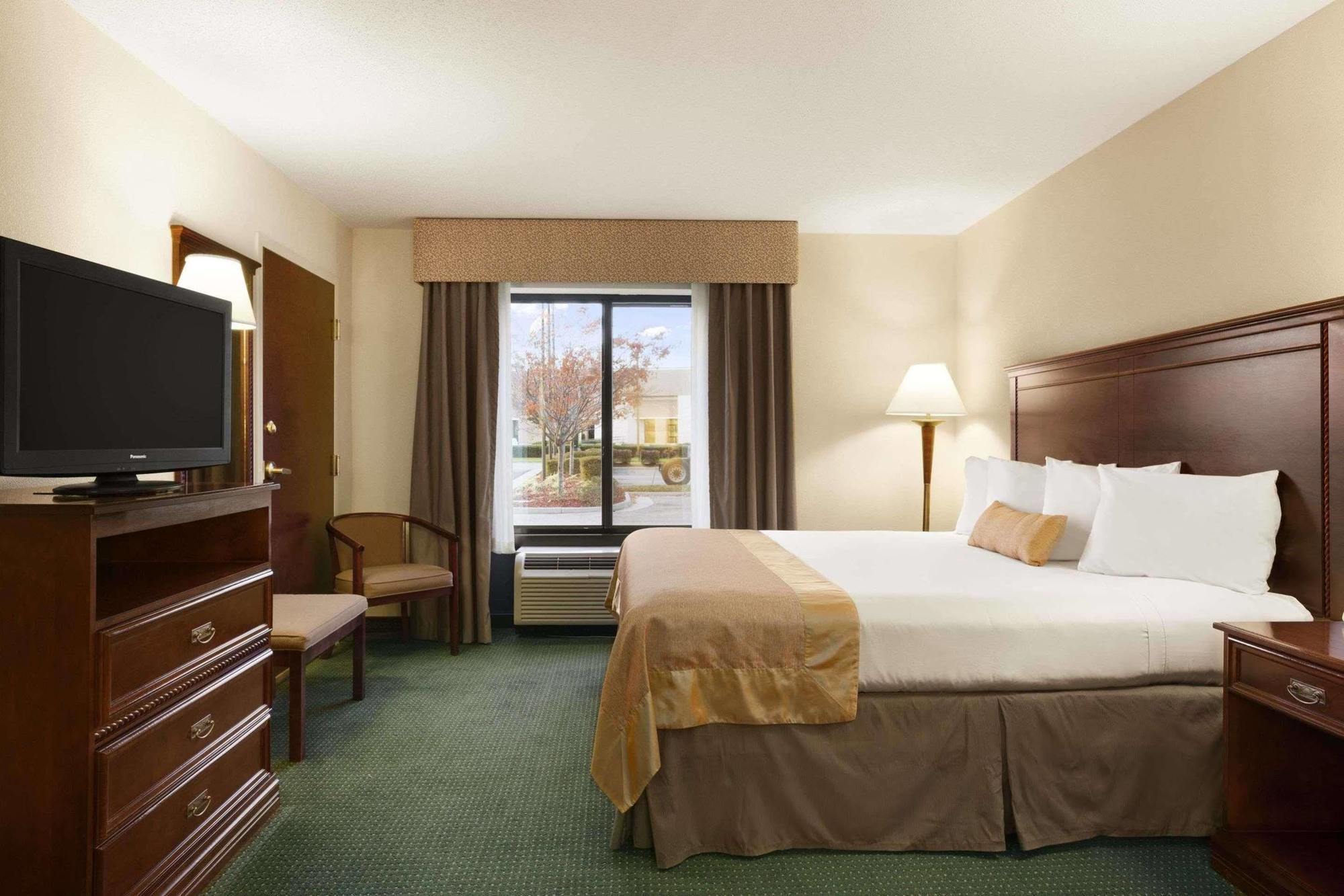Wingate By Wyndham Chesapeake Hotell Eksteriør bilde
